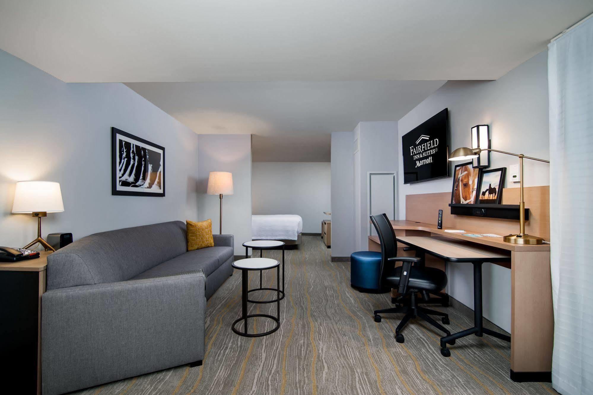 Fairfield Inn & Suites Fort Worth Downtown/Convention Center Екстер'єр фото